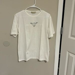 Brand new excellent condition t shirt.